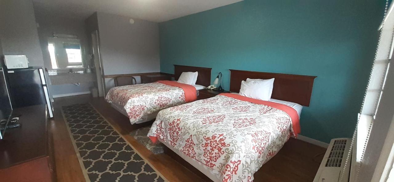 Woodfield Inn And Suites Yoakum 外观 照片